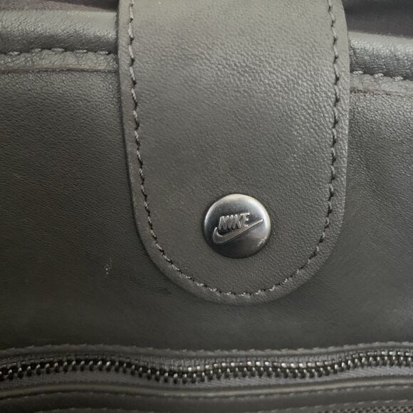 Nike Swoosh Leather Laptop Briefcase Shoulder Bag - Picture 8 of 11